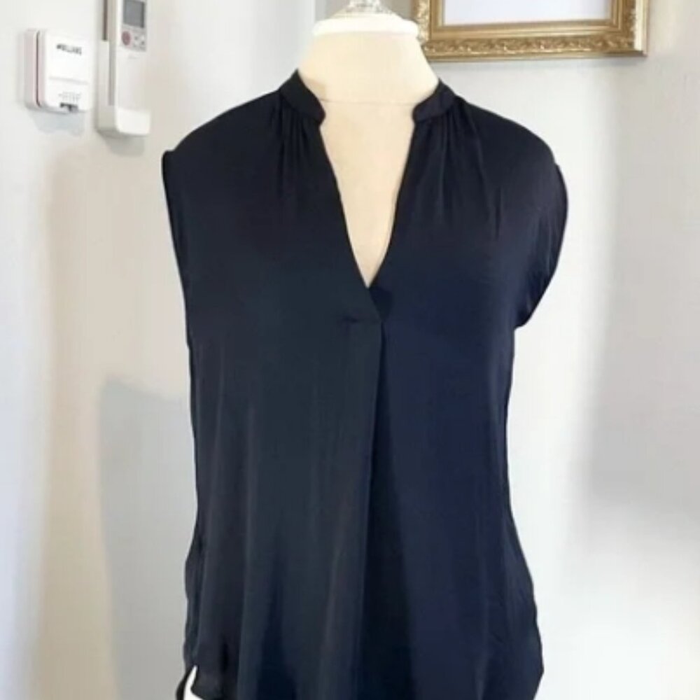NWT- LOFT- Women’s Navy Blue Mixed Media Sleeveless Top- Size Small